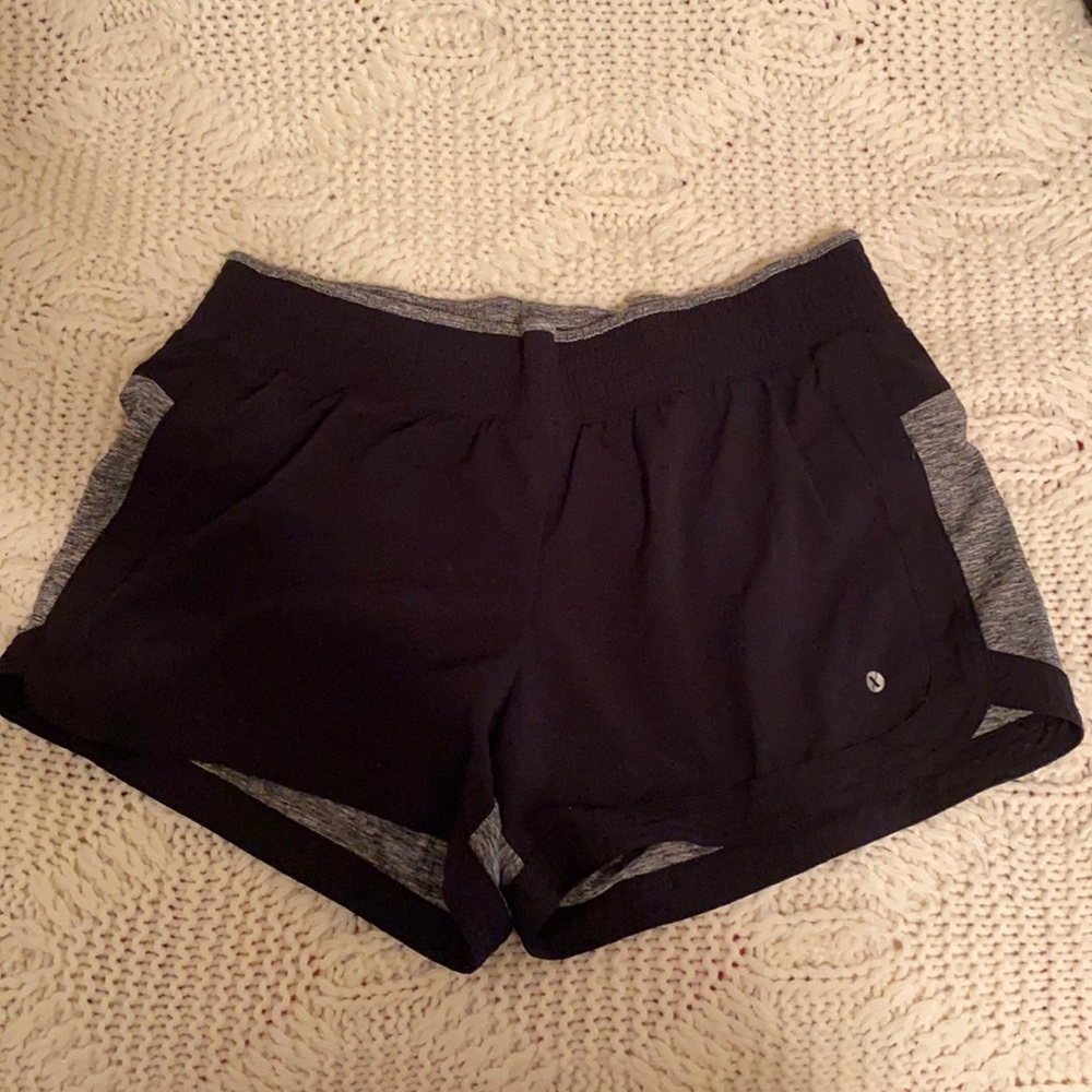 Xersion Running Shorts